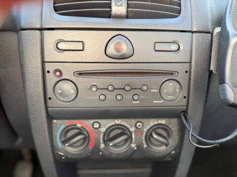 Clio 2005 occasion 78630 Orgeval