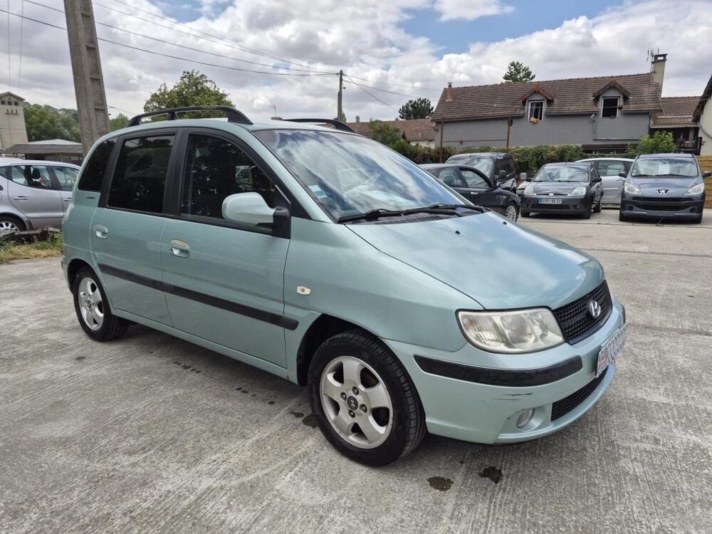 Matrix 2006 occasion 78270 BENNECOURT