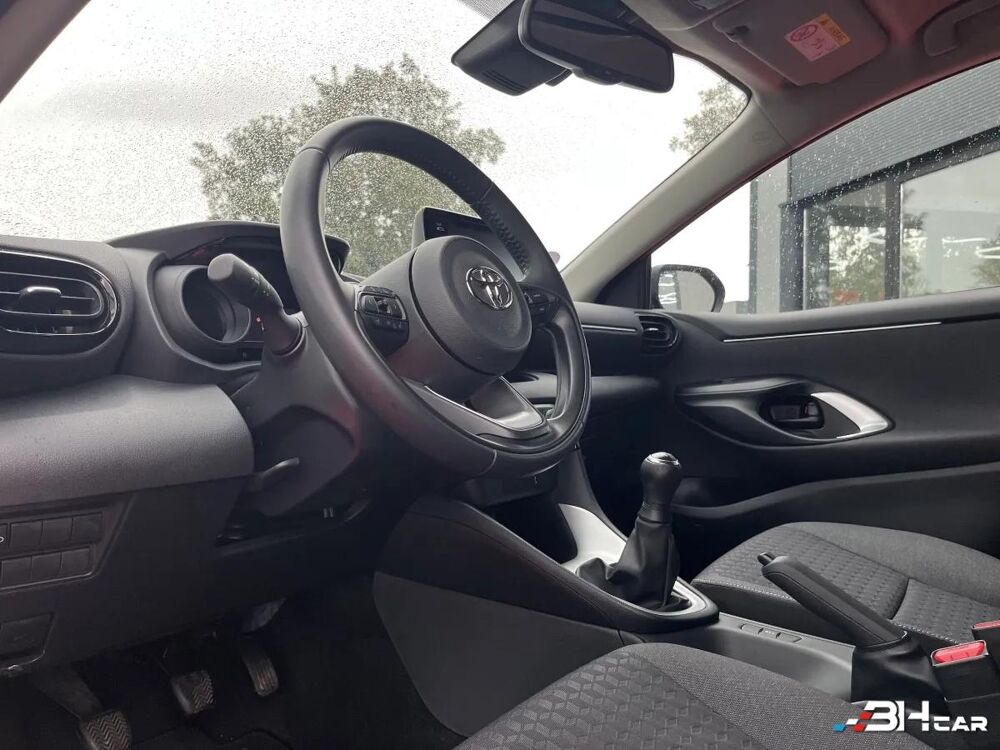 Yaris 1.0 VVTI 70 DESIGN 2023 occasion 33980 Audenge