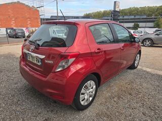Yaris 1.3 VVTI 100 LOUNGE START-STOP 2012 occasion 45140 SAINT JEAN DE LA RUELLE