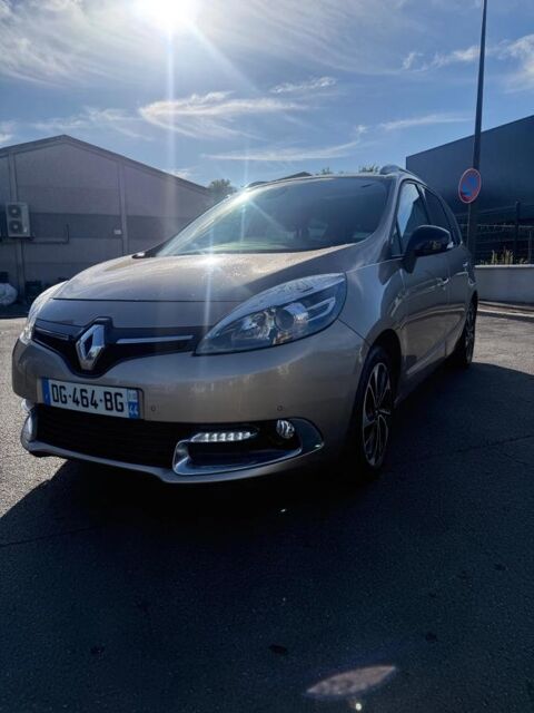 Grand scenic IV 1.5 DCI 110 BOSE 2014 occasion 78500 SARTROUVILLE