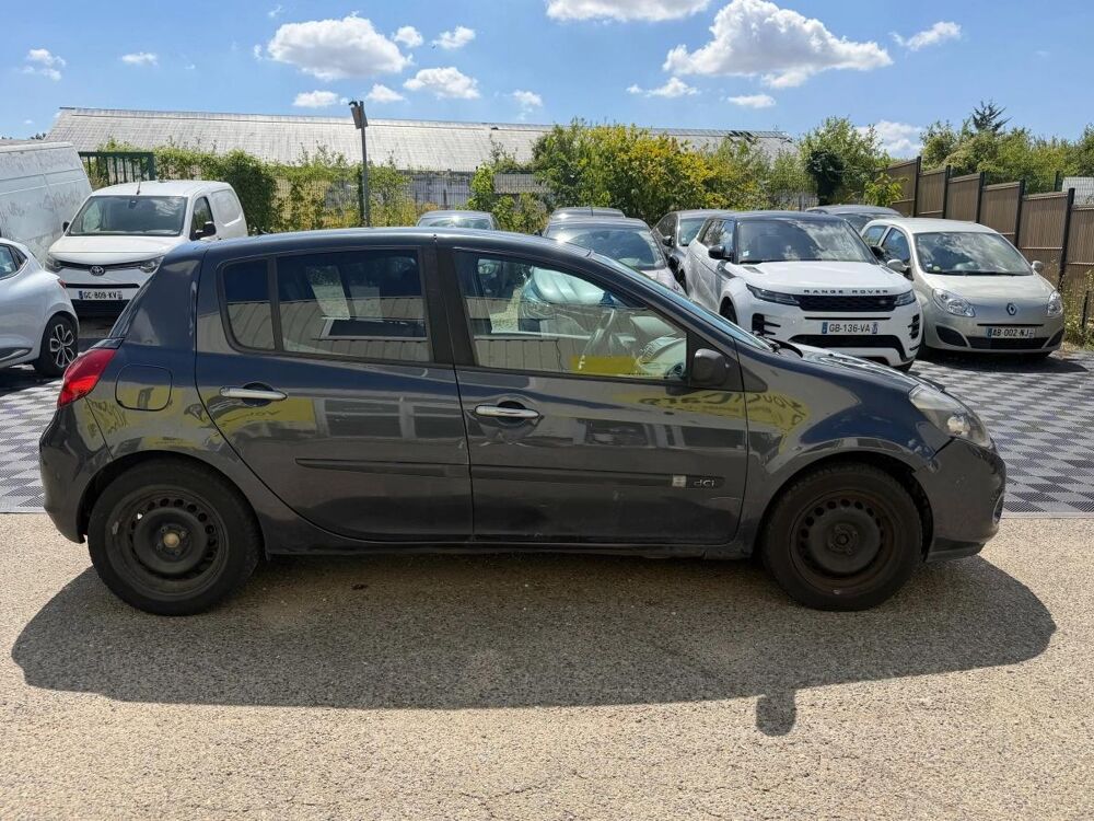 Clio 1.5 DCI 85 CONFORT PACK EXPRESSION CLIM 2006 occasion 78630 Orgeval