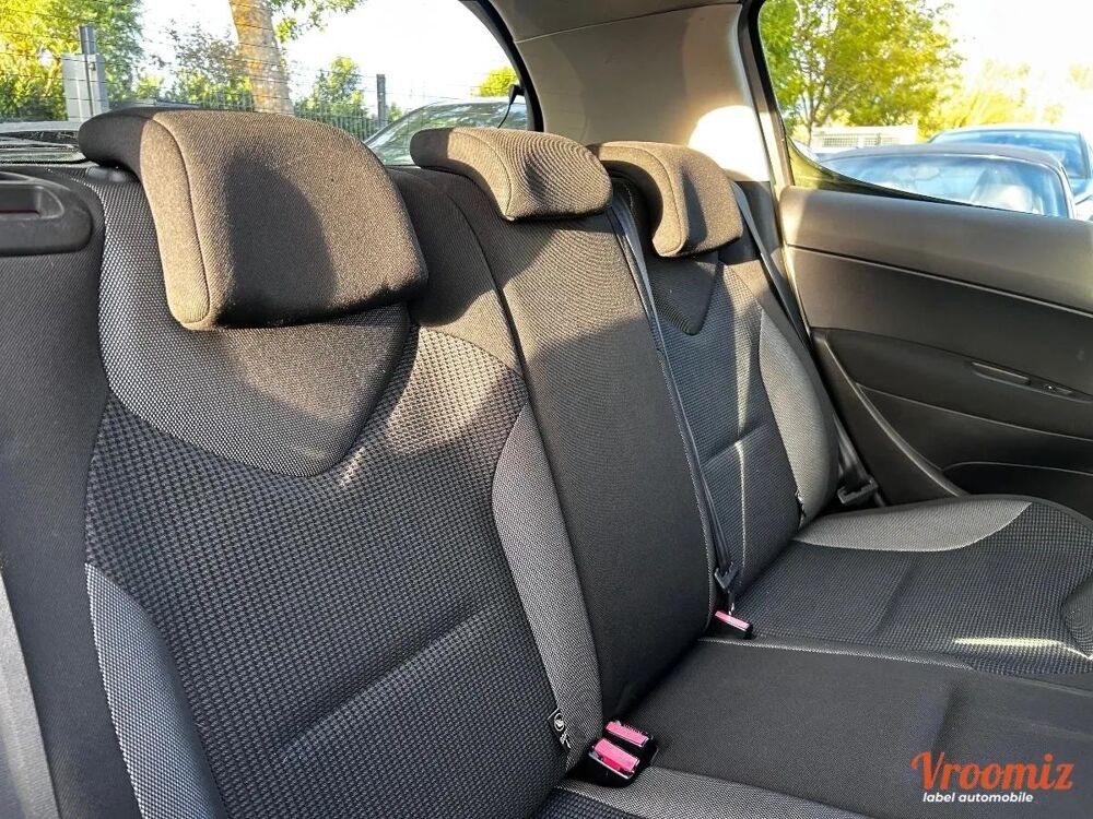 308 GENERATION-I 1.6 HDI 110 CONFORT PACK BMP BVA 2009 occasion 45560 Saint-Denis-en-Val