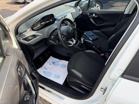 208 GENERATION-I 1.2 VTI 80 STYLE 2017 occasion 34500 B&eacute;ziers
