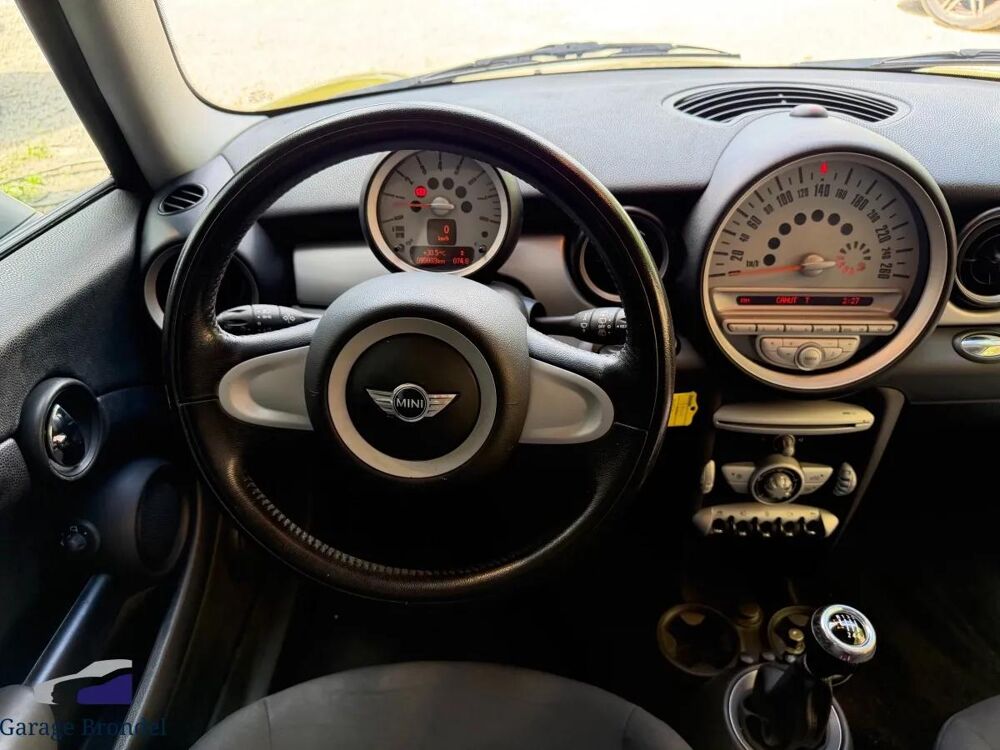 MINI COUPE 2010 occasion 69580 Sathonay-Camp