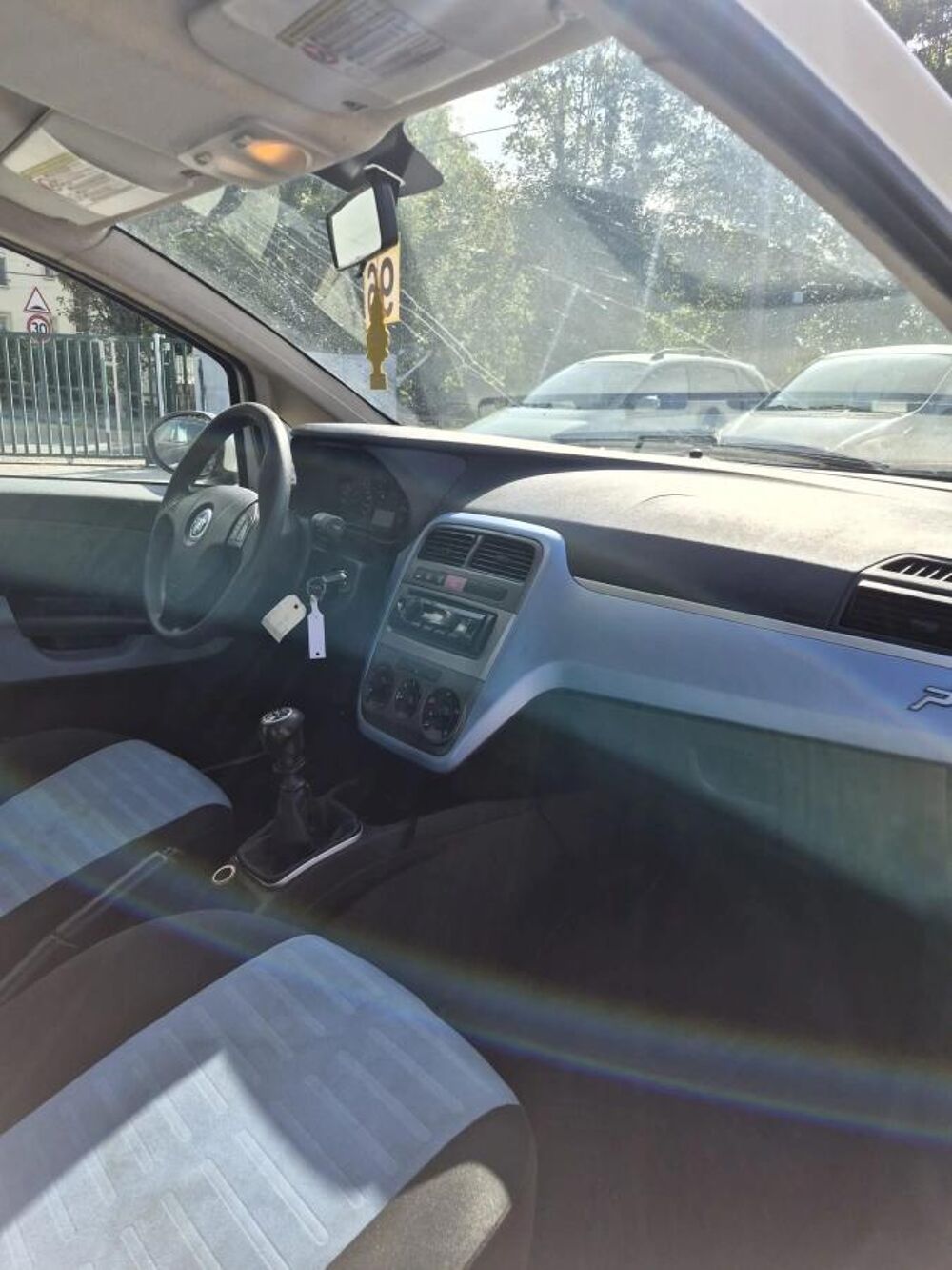 Punto 2006 occasion 78270 BENNECOURT