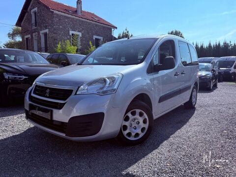 Car - Bus Car - Bus 2017 occasion LES ESSARTS LE ROI 78690