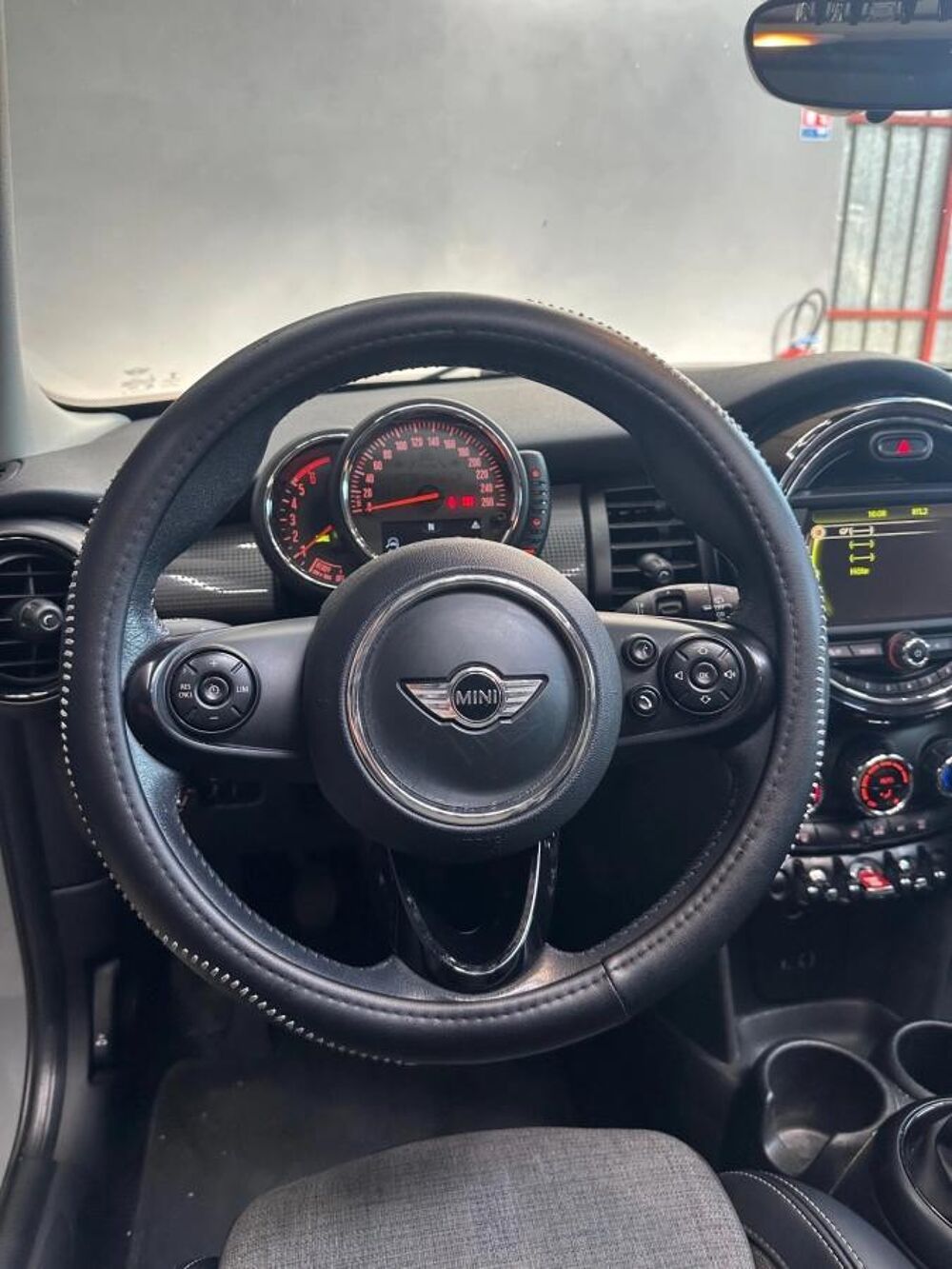 MINI COUPE 1.5 D 115 COOPER SHOREDITCH 2016 occasion 43000 Le Puy-en-Velay