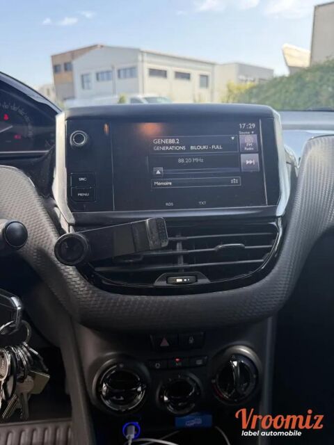 208 GENERATION-I 1.2 PURETECH 80 ACTIVE 2016 occasion 94520 P&eacute;rigny