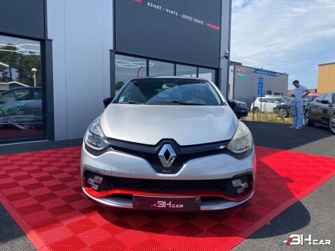 Clio 1.6 220 RS TROPHY EDC BVA 2017 occasion 33980 Audenge