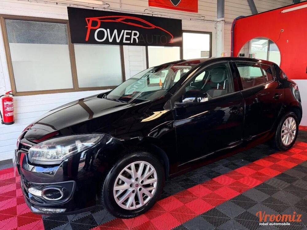 M&eacute;gane 1.5 DCI 95 ENERGY LIFE 2015 occasion 41000 Blois