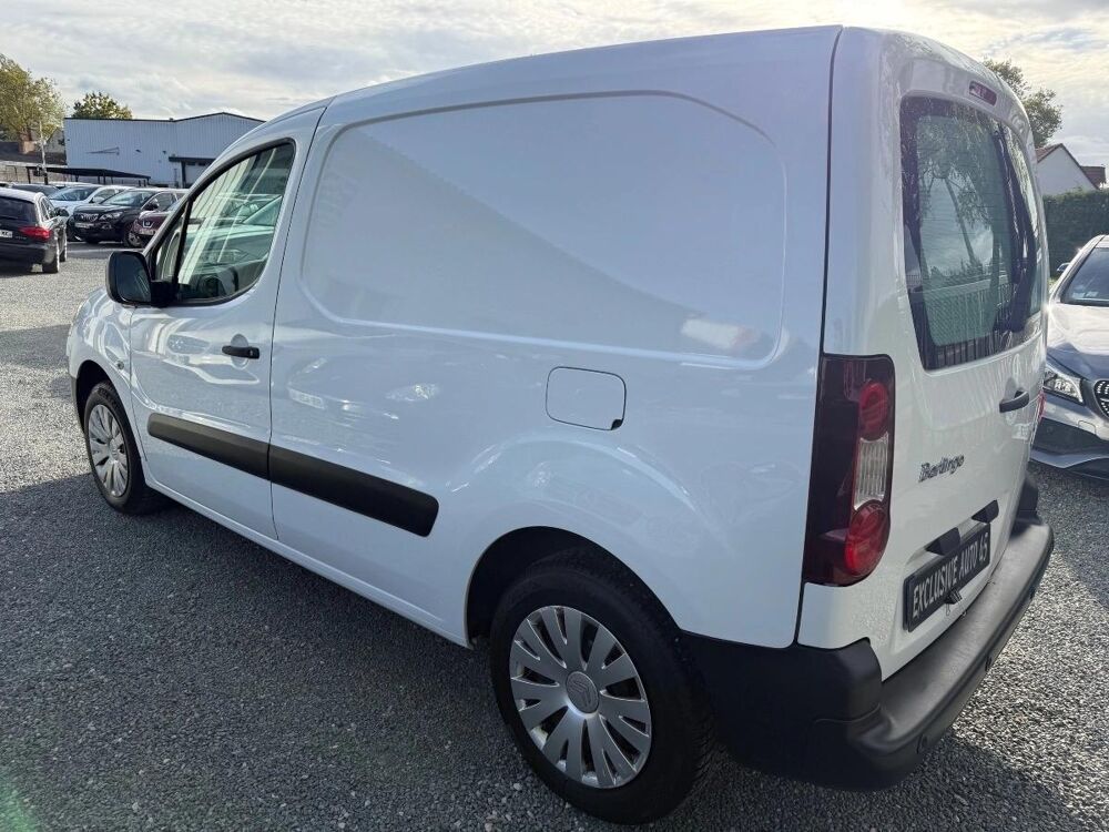 Berlingo GENERATION-II FOURGON 1.6 BLUEHDI 75 BUSINESS 2015 occasion 45560 Saint-Denis-en-Val
