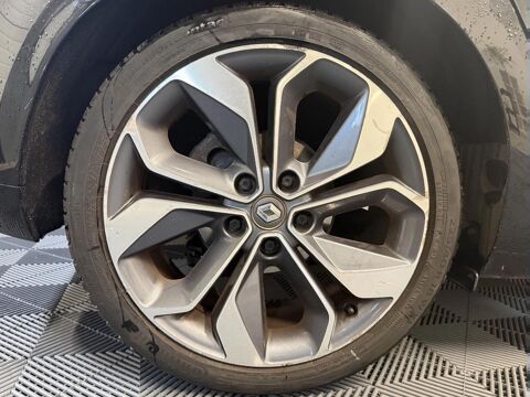 M&eacute;gane 1.2 TCE 130 ENERGY AKAJU EDC BVA 2018 occasion 78410 Aubergenville