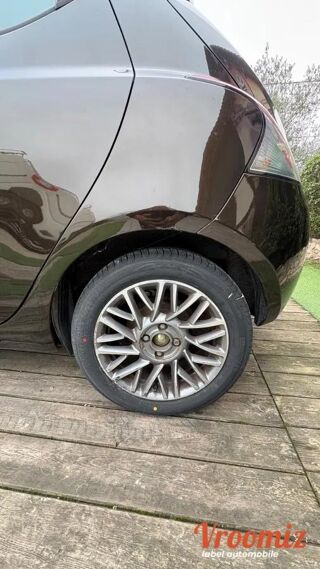 Ypsilon 1.3 MULTIJET 95 BLACK RED START-STOP 2011 occasion 78490 Galluis
