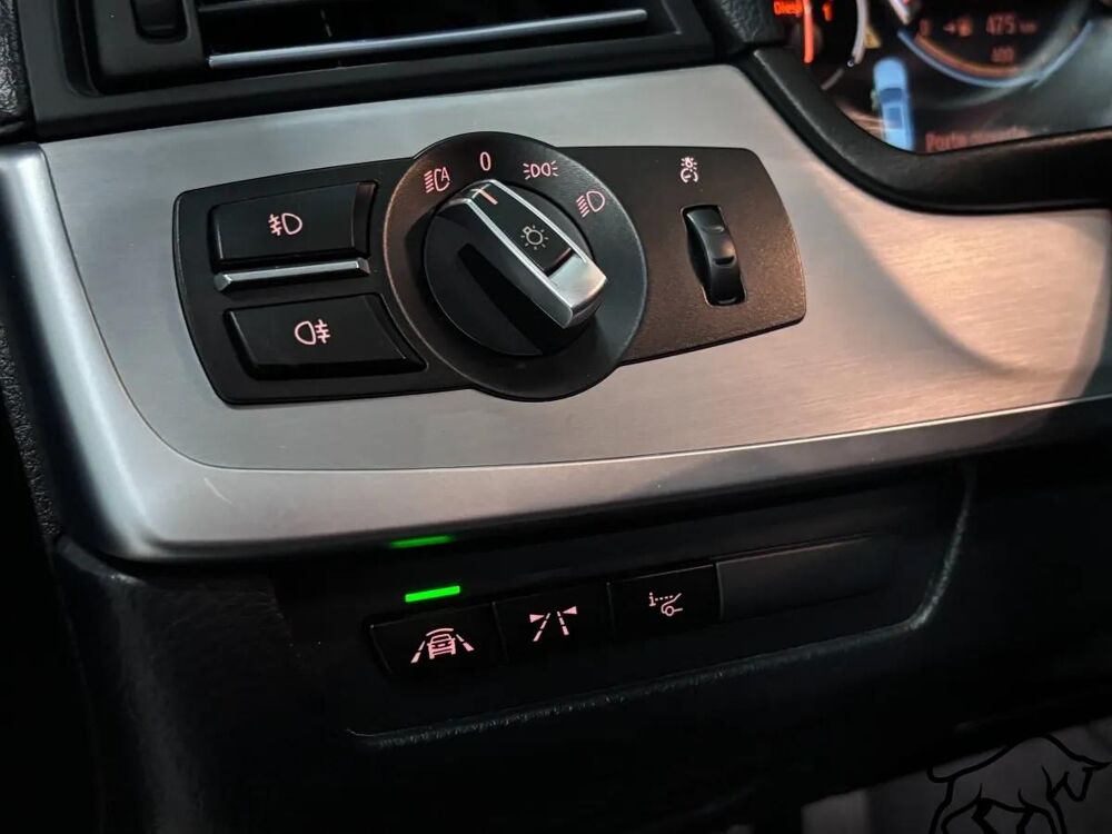 S&eacute;rie 5 TOURING 3.0 535 D 315 M-SPORT BVA 2016 occasion 13150 TARASCON