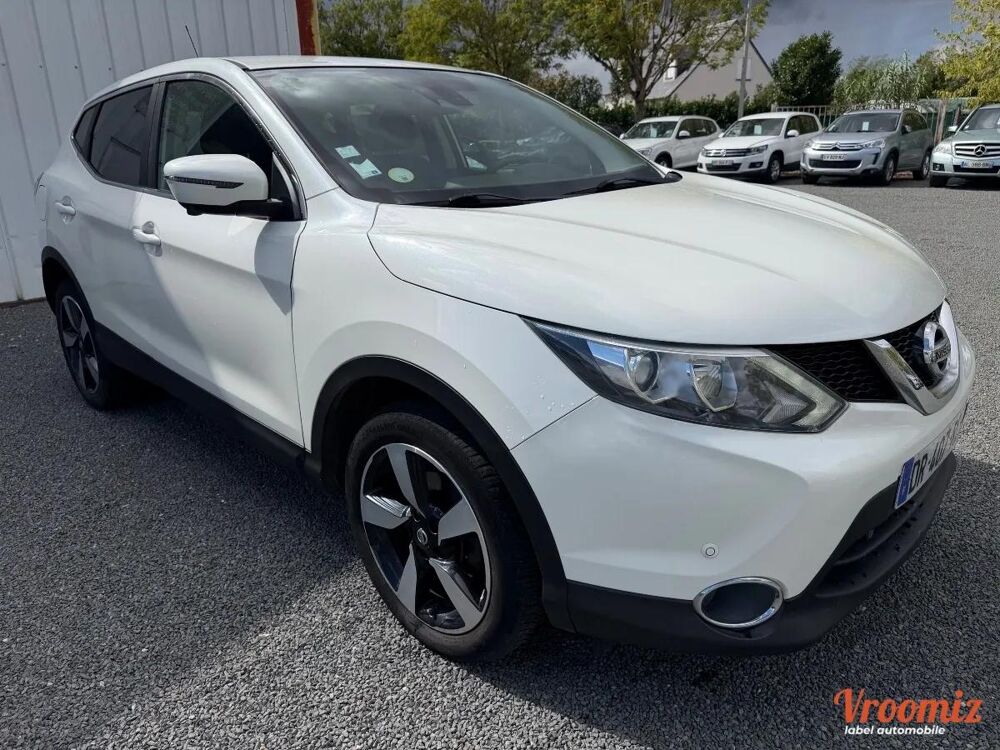Qashqai GENERATION-II 1.5 DCI 110 CONNECT EDITION 2WD 2015 occasion 45560 Saint Denis en Val