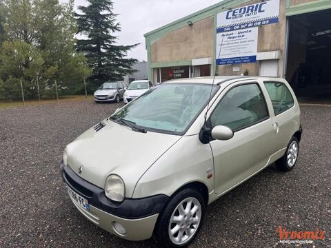 Renault Twingo 1.2 75 INITIALE QUICKSHIFT BVA 2002 occasion Villeneuve-la-Guyard 89340