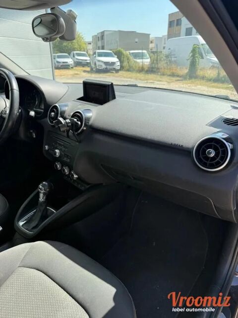 A1 SPORTBACK 1.4 TFSI 120 S-LINE S-TRONIC BVA 2014 occasion 94520 P&eacute;rigny