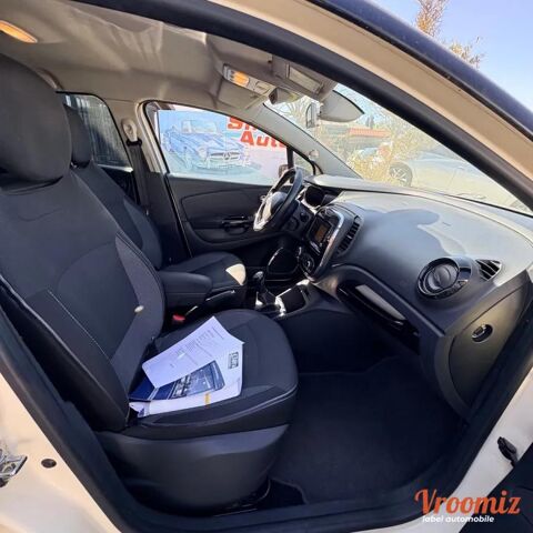 Captur 0.9 TCE 90 ENERGY HELLY HANSEN START-STOP 2015 occasion 78490 Galluis
