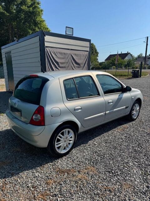 Clio 1.2 75 AUTHENTIQUE 2003 occasion 41600 NOUAN-LE-FUZELIER