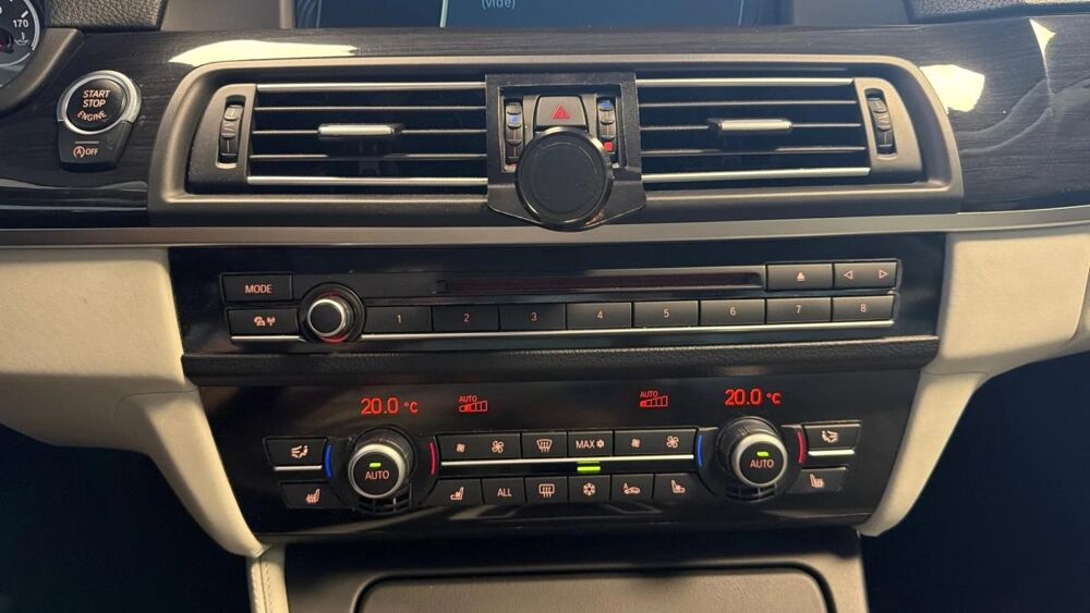 M5 4.4 V8 Basis 2012 occasion 33600 Pessac