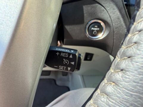 Prius 1.8 136H 100 HYBRID FULL-HYBRID 1.3KWH LOUNGE BVA 2011 occasion 78630 Orgeval