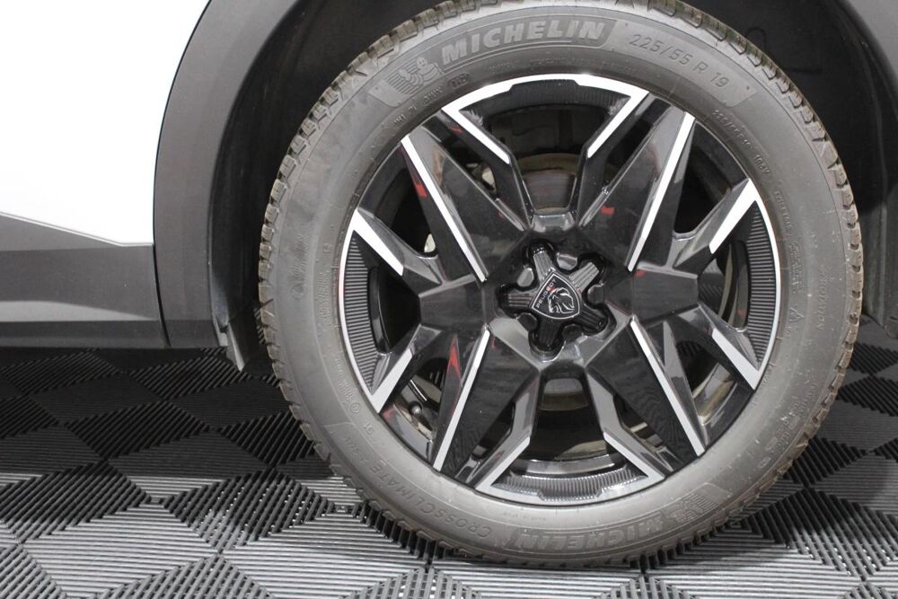 3008 GENERATION-III 1.2 135 MHEV HYBRID GT E-DCS6 BVA 2024 occasion 68130 Altkirch