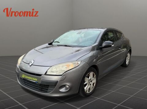 Renault M&eacute;gane COUPE 1.5 DCI 110 2011 occasion Givors 69700