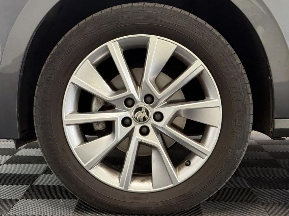 Kamiq 1.0 TSI 110 EVO STYLE DSG BVA 2022 occasion 37550 SAINT AVERTIN