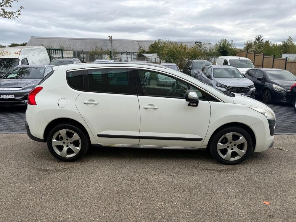 3008 GENERATION-I 1.6 E-HDI 110 ALLURE BMP BVA 2012 occasion 78630 Orgeval