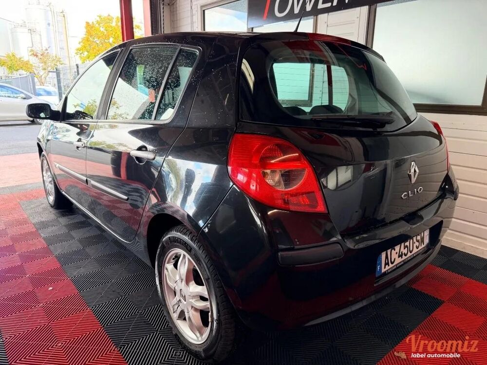 Clio 1.2 75 AUTHENTIQUE 2008 occasion 41000 Blois