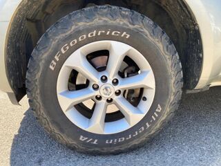 Pathfinder 2.5 DCI 170 PLATINUM 4WD 2009 occasion 84320 ENTRAIGUES-SUR-LA-SORGUE