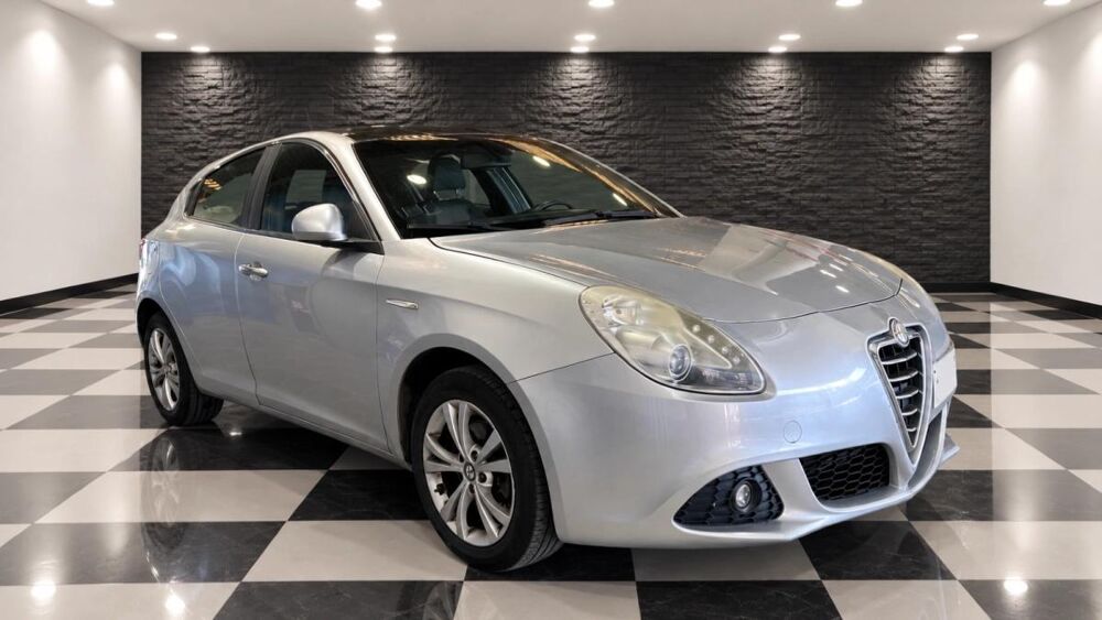 Giulietta 1.6 JTDM 105 DISTINCTIVE START-STOP 2012 occasion 59500 Douai