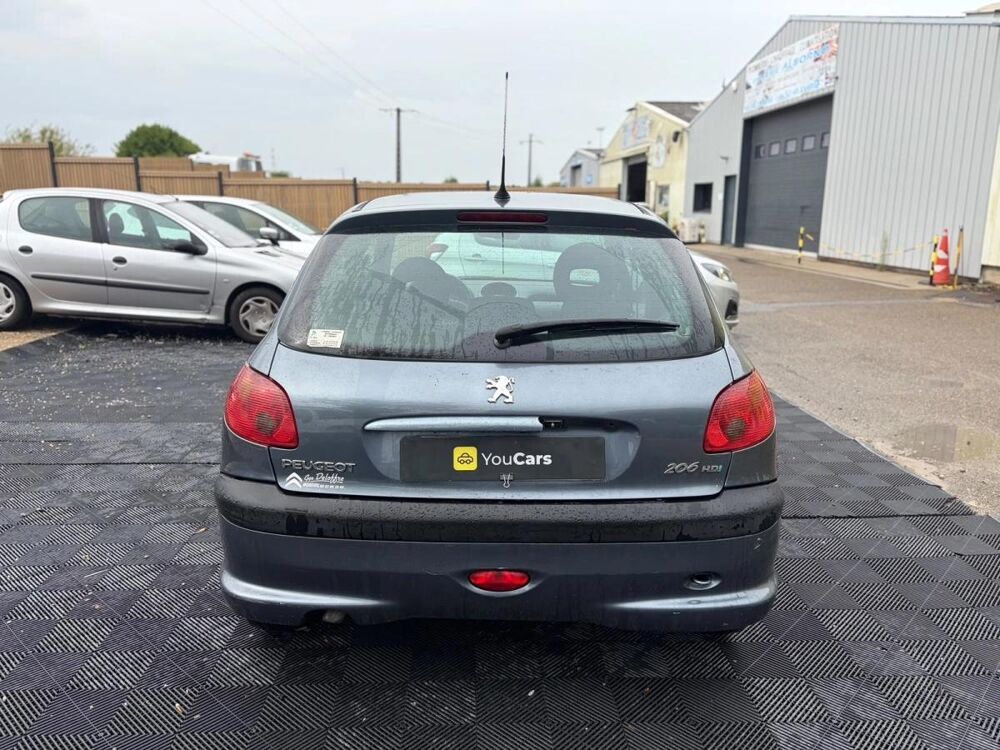 206 1.4 HDI 70 TRENDY 2008 occasion 78630 Orgeval