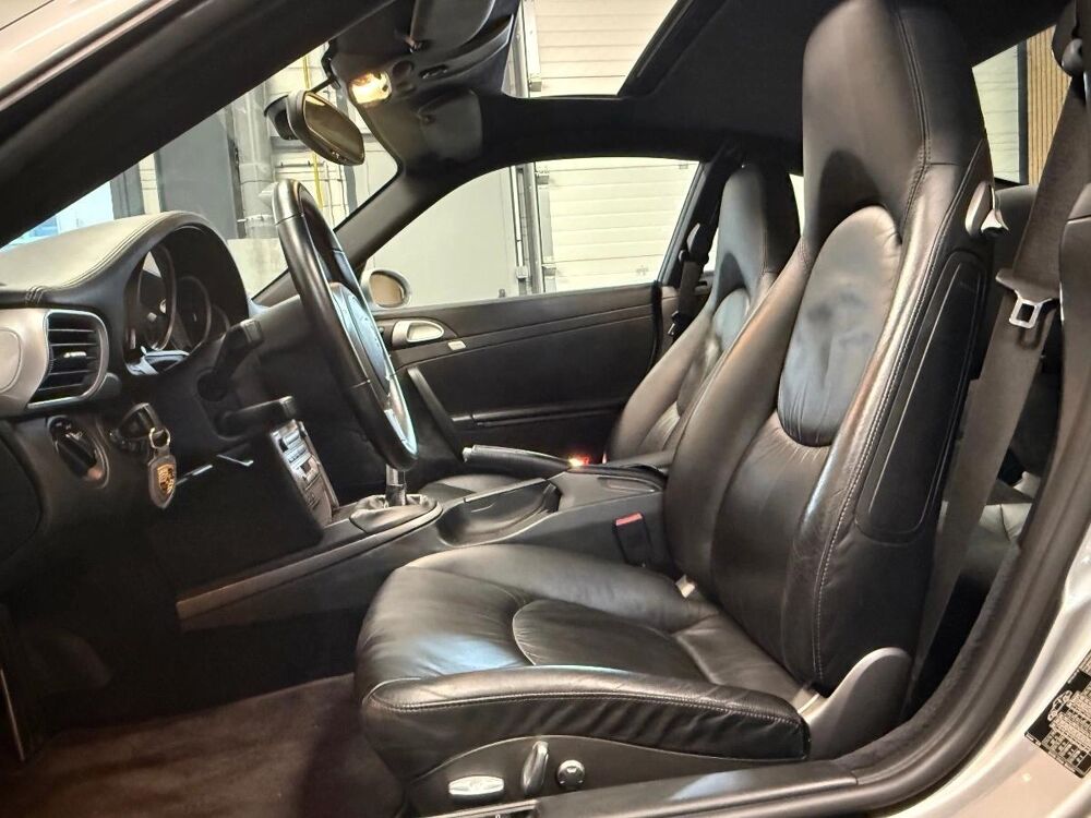 911 COUPE 997 3.8 355 CARRERA S 2007 occasion 78410 Aubergenville