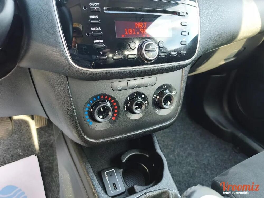 Punto 1.2 70 2016 occasion 50400 SAINT PLANCHERS