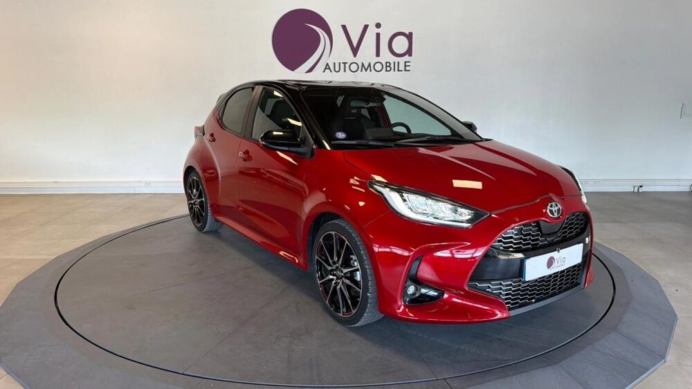 Yaris 1.5 114H 90 HYBRID FULL-HYBRID 0.8KWH GR-SPORT BVA 2022 occasion 33600 Pessac