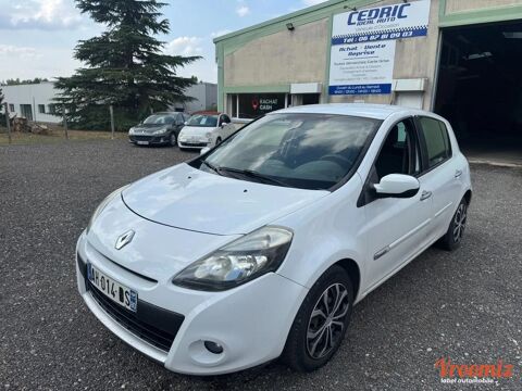 Renault Clio 1.5 DCI 85 DYNAMIQUE 2009 occasion Villeneuve-la-Guyard 89340
