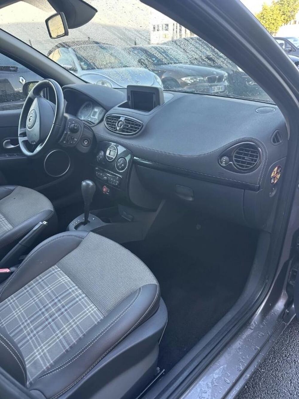Clio 1.6 110 XV-DE-FRANCE BVA 2011 occasion 45140 ORMES