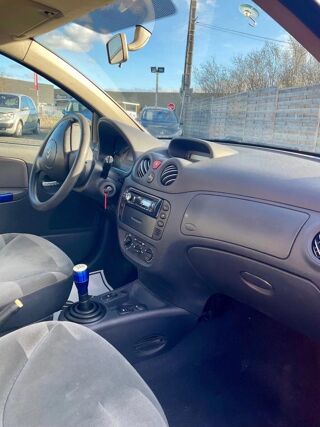 C2 1.4 HDI 70 2004 occasion 45430 CHECY