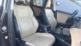 RAV 4 2.0 D4D CLUB EDITION BVM6 2015 occasion 60200 Compi&egrave;gne