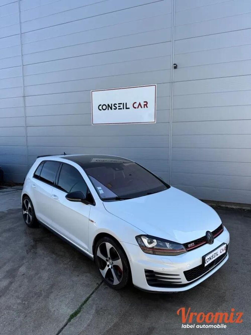 Golf 2.0 TSI 230 BLUEMOTION GTI DSG BVA 2014 occasion 94520 P&eacute;rigny