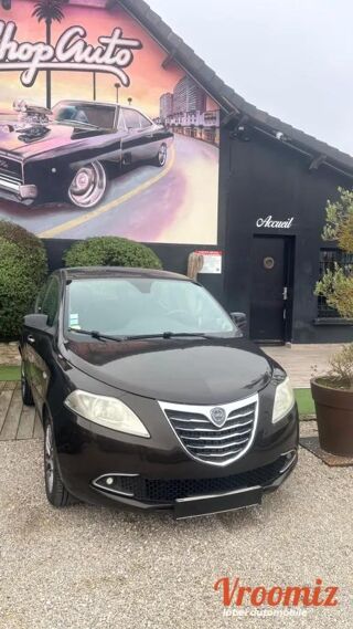Ypsilon 1.3 MULTIJET 95 BLACK RED START-STOP 2011 occasion 78490 Galluis