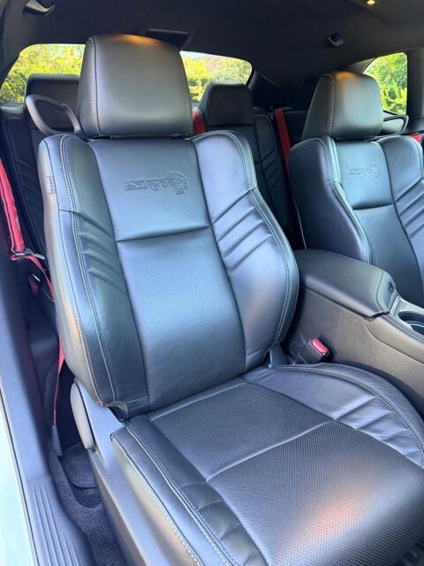 Challenger 6.2 715 HELLCAT SRT BVA 2019 occasion 78550 Bazainville
