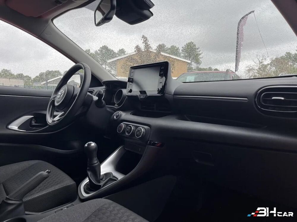 Yaris 1.0 VVTI 70 DESIGN 2023 occasion 33980 Audenge