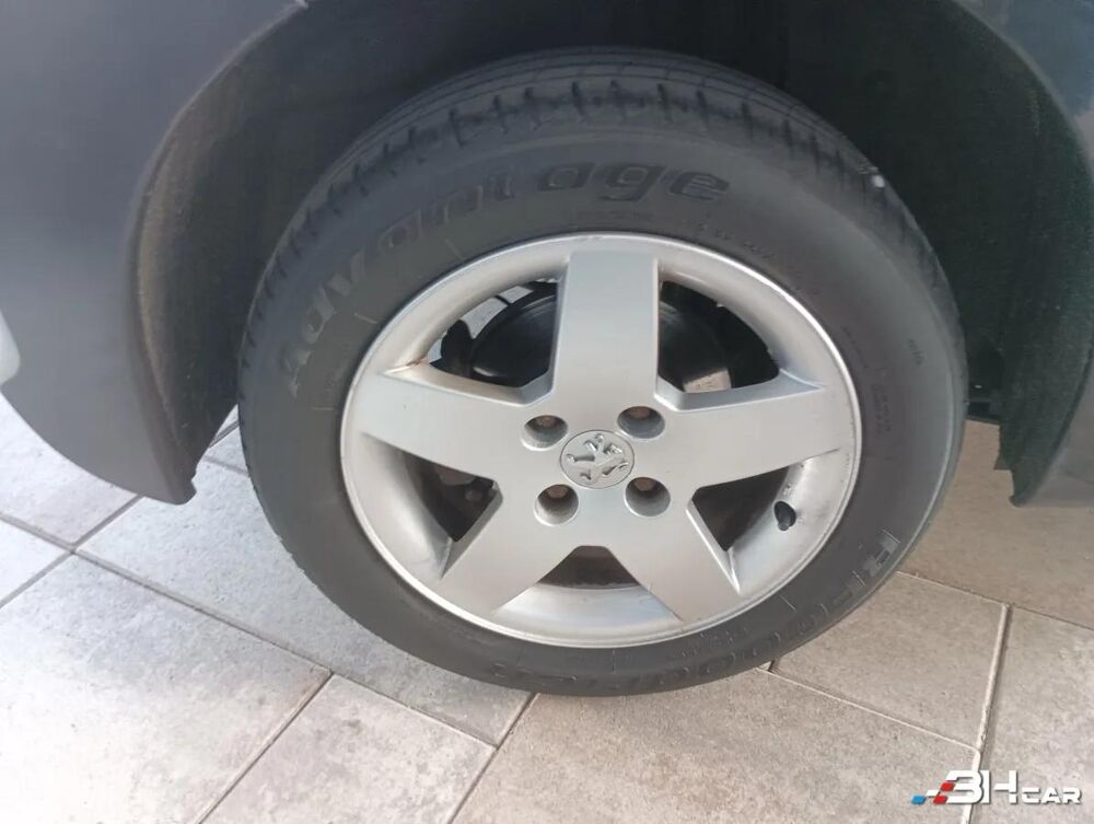 207 1.6 VTI 120 PREMIUM BVA 2009 occasion 67500 Haguenau