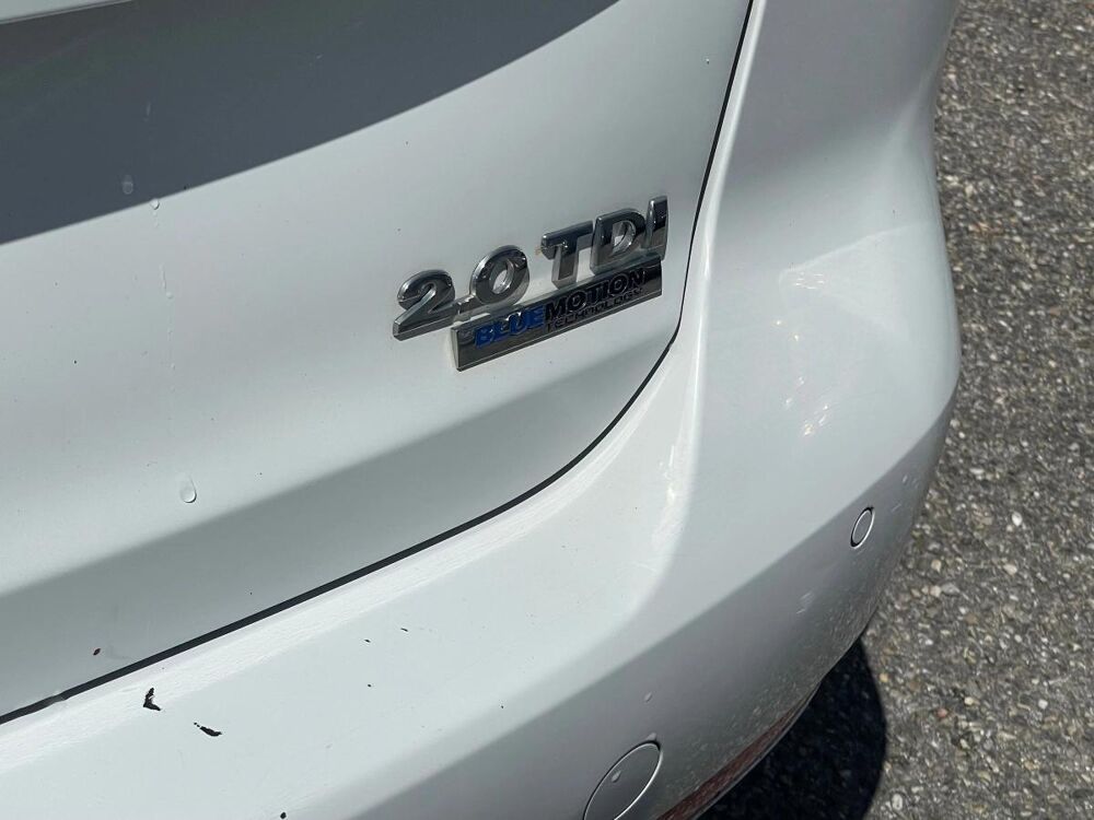 Touran 2.0 TDI 140 BLUEMOTION BUSINESS CONFORT LINE DSG BVA 2015 occasion 69009 Lyon