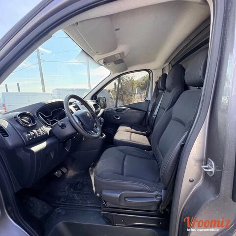 Trafic FOURGON 2.0 DCI 145 1T2 L1H1 ENERGY CONFORT EDC BVA 2019 occasion 78490 Galluis