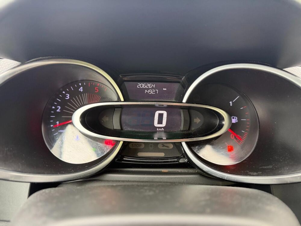 Clio 1.5 DCI 75 TREND 2016 occasion 78630 Orgeval