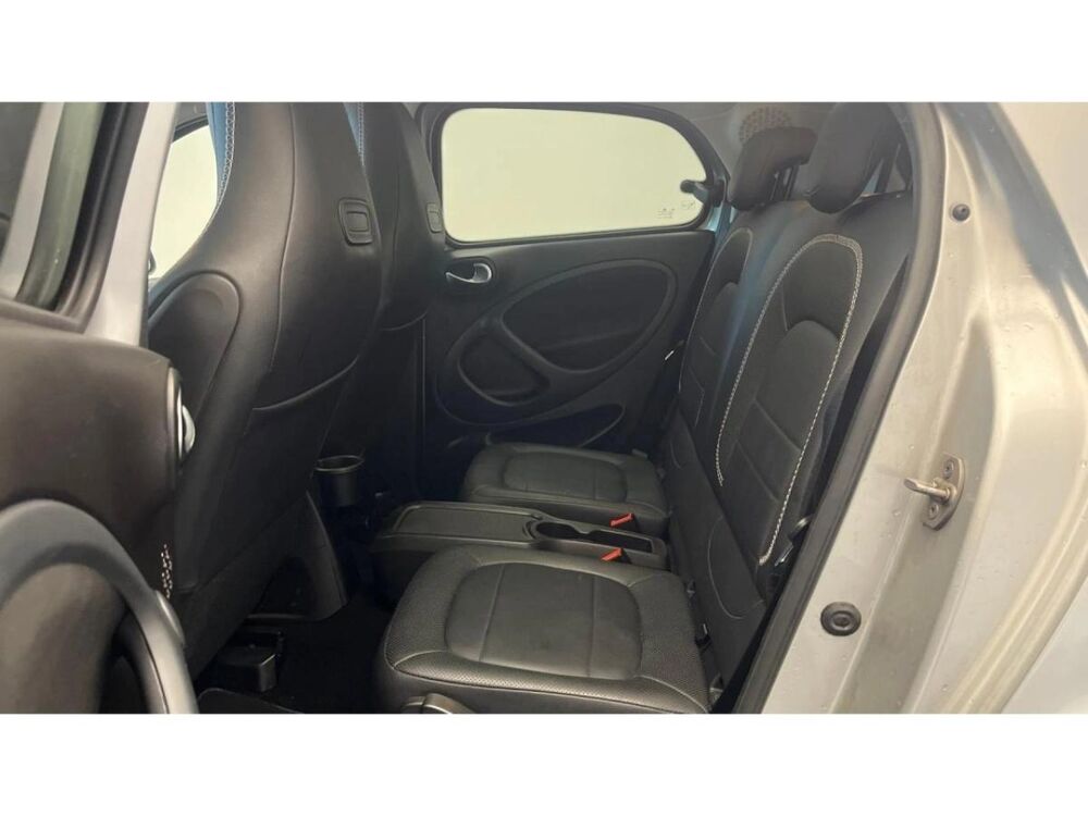ForFour 0.9 T 90 Base 66 kW (453.044) 2019 occasion 59223 Roncq
